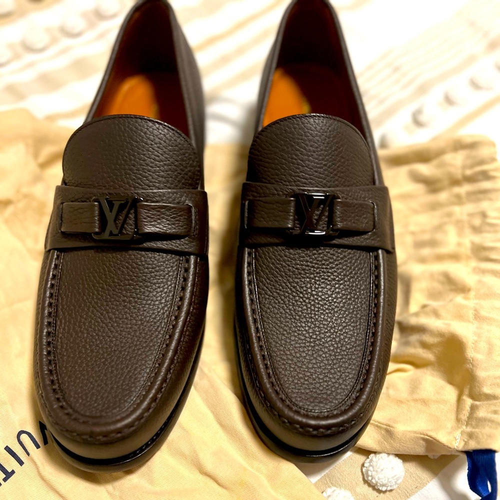 Men’s Shoes